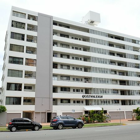 Queensleigh Holiday Apartments Broadbeach Extérieur photo