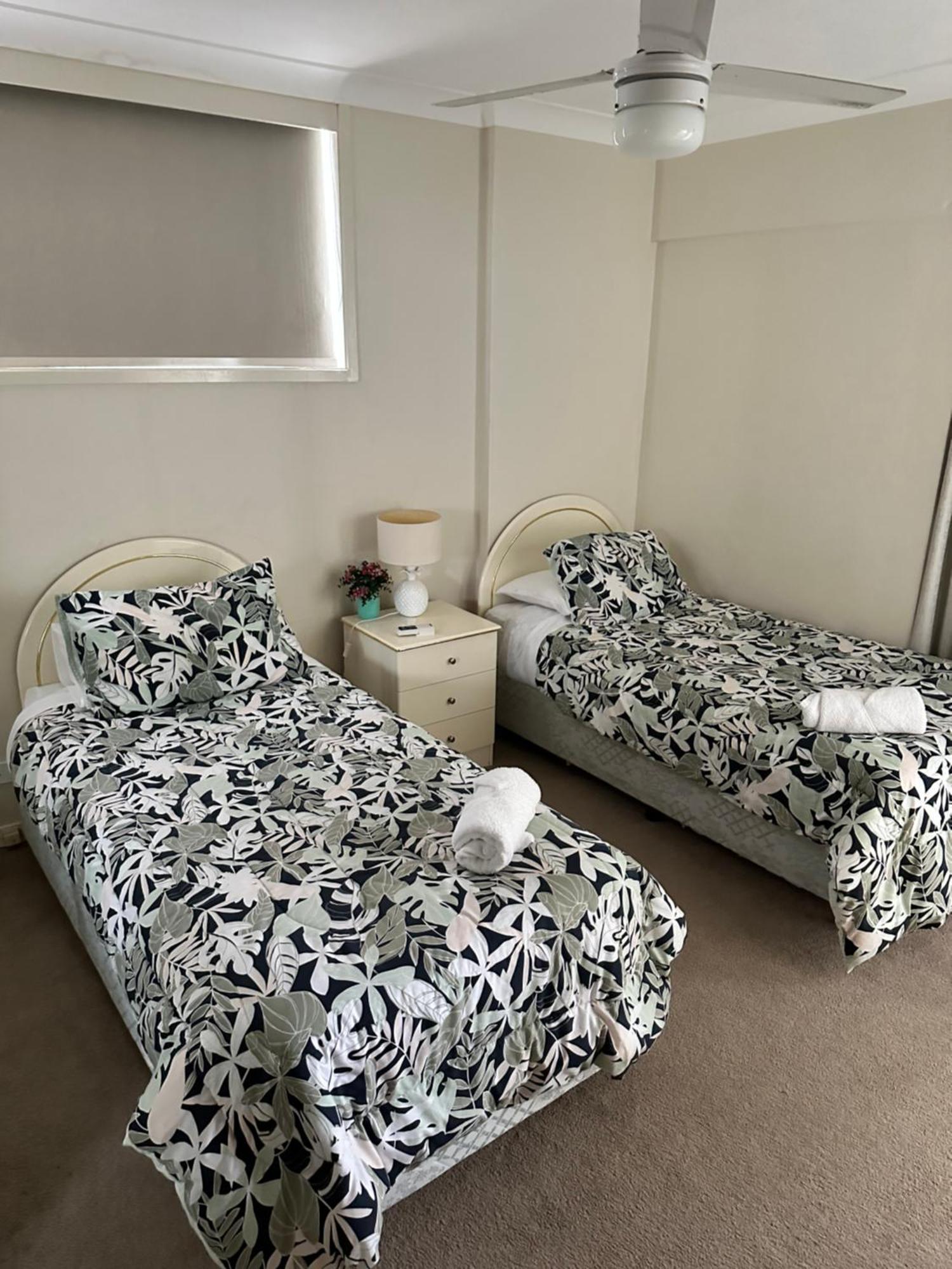 Queensleigh Holiday Apartments Broadbeach Extérieur photo